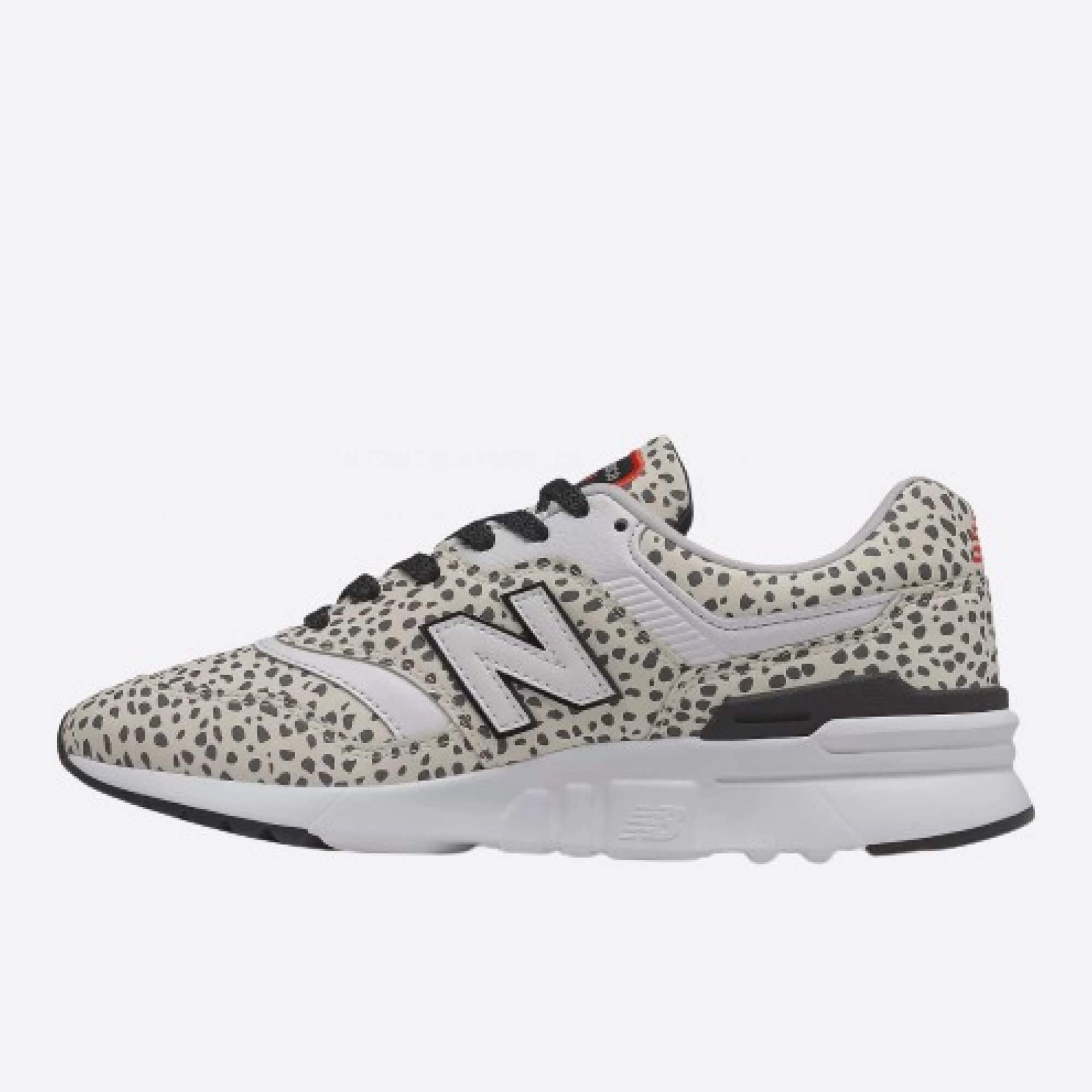 Dámske biele tenisky New Balance CW997HPS levá strana