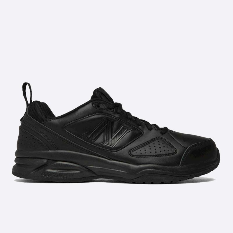 Pánske čierne tenisky New Balance MX624AB4-2E