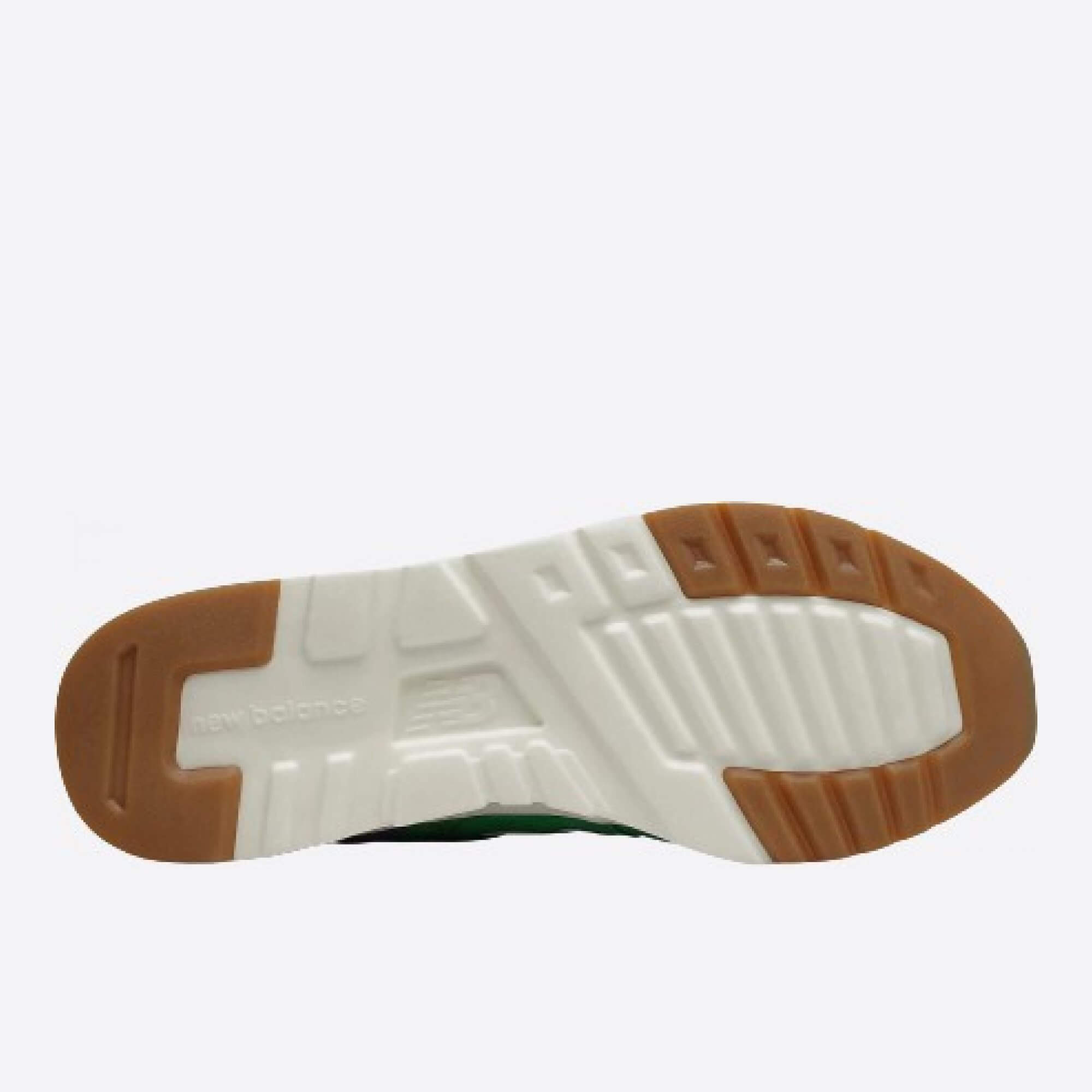 Pánske zelené tenisky New Balance CM997HRL podrážka